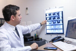 Consulta com Cirurgião de Quadril:
